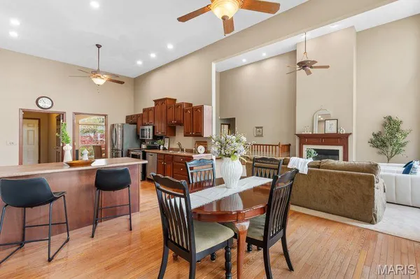 $700,000 | 500 Overlook Drive, Edwardsville, IL 62025