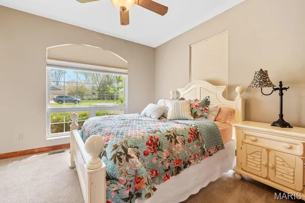 $700,000 | 500 Overlook Drive, Edwardsville, IL 62025