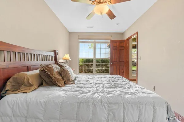 $700,000 | 500 Overlook Drive, Edwardsville, IL 62025