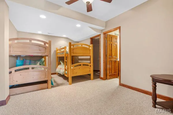 $700,000 | 500 Overlook Drive, Edwardsville, IL 62025