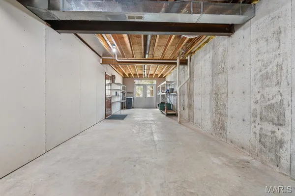 $700,000 | 500 Overlook Drive, Edwardsville, IL 62025