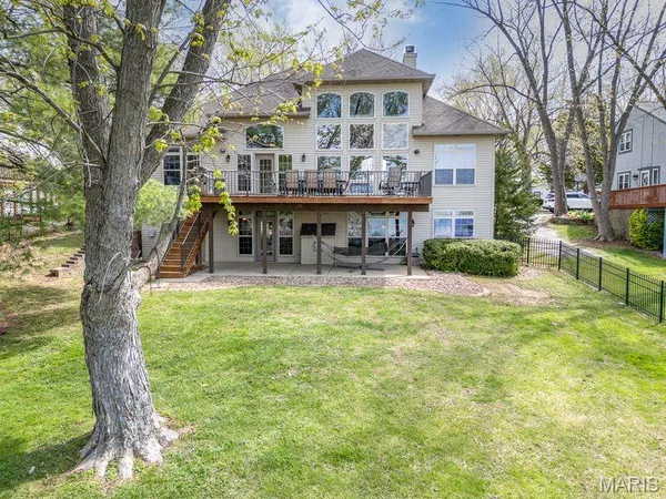 $700,000 | 500 Overlook Drive, Edwardsville, IL 62025