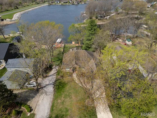 $700,000 | 500 Overlook Drive, Edwardsville, IL 62025