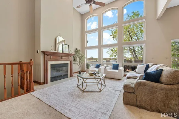 $700,000 | 500 Overlook Drive, Edwardsville, IL 62025