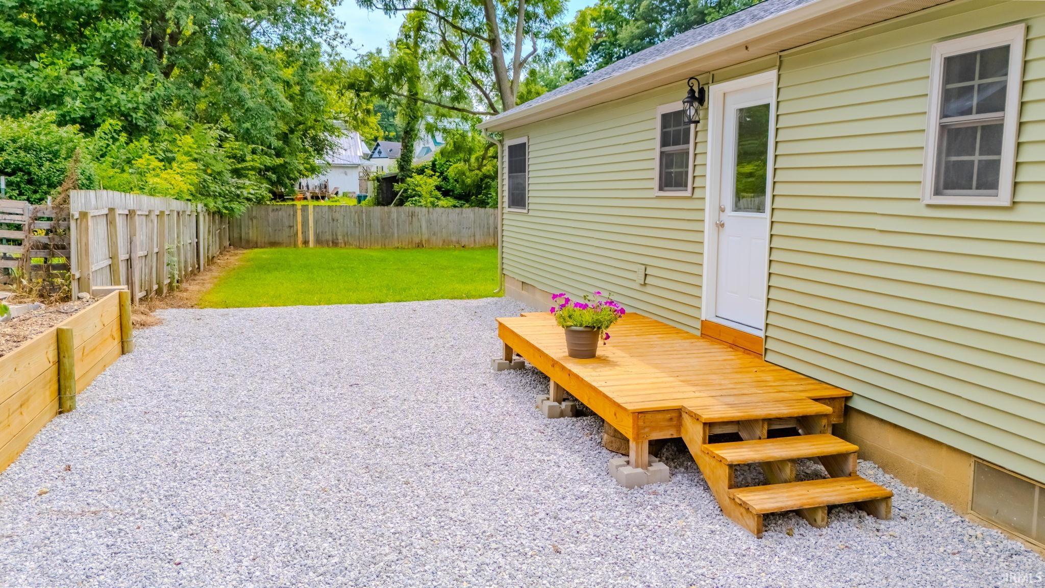 747 North Spring Street Wabash, IN 46992 - Photo 5 of 26