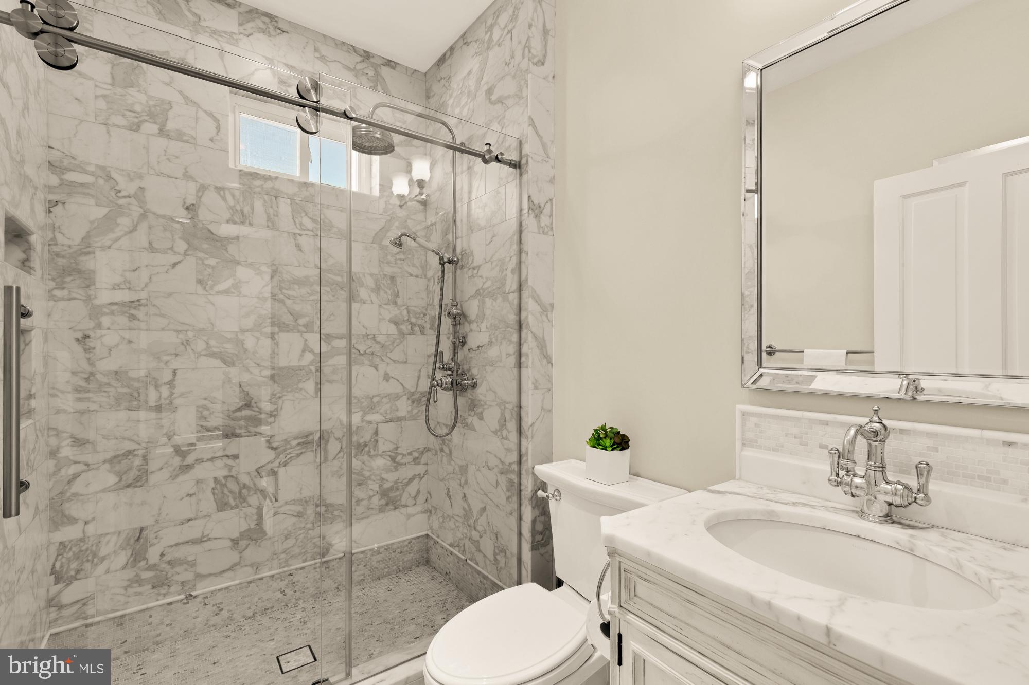 111 5th Street Southeast Washington, DC 20003 - Photo 23 of 42 3rd floor bath