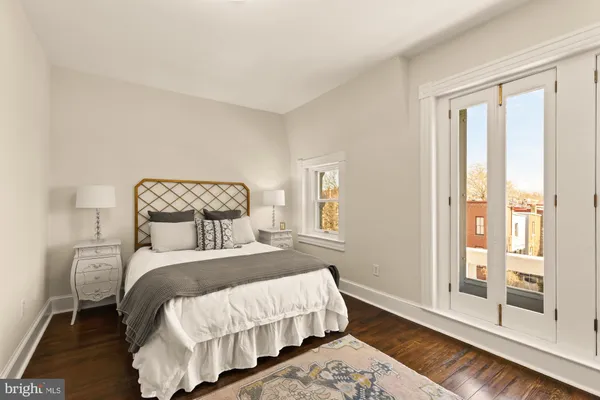 $1,745,000 | 111 5th Street Southeast, Washington, DC 20003