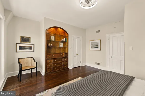 $1,745,000 | 111 5th Street Southeast, Washington, DC 20003