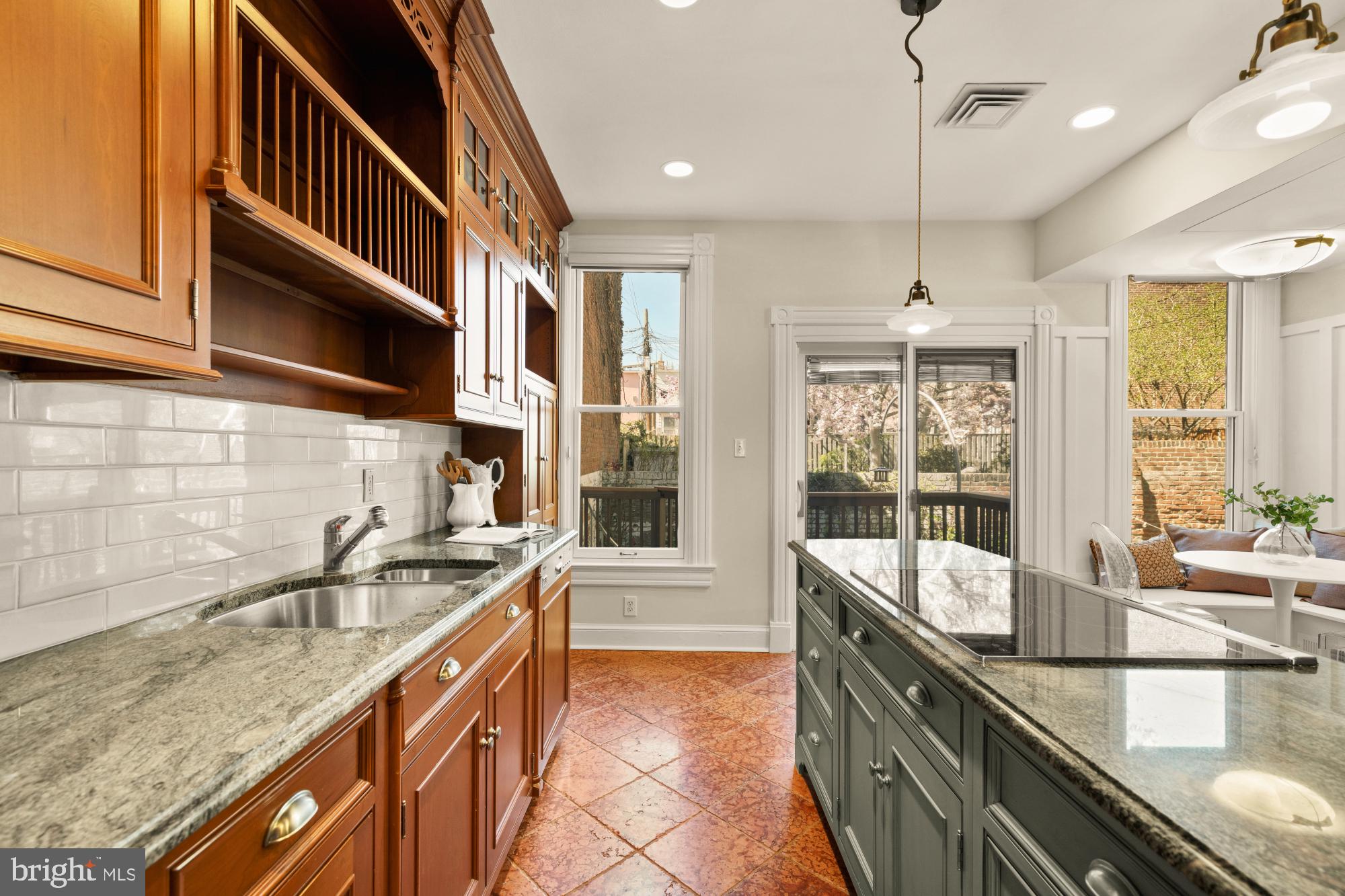 111 5th Street Southeast Washington, DC 20003 - Photo 10 of 42 Inset cabinets