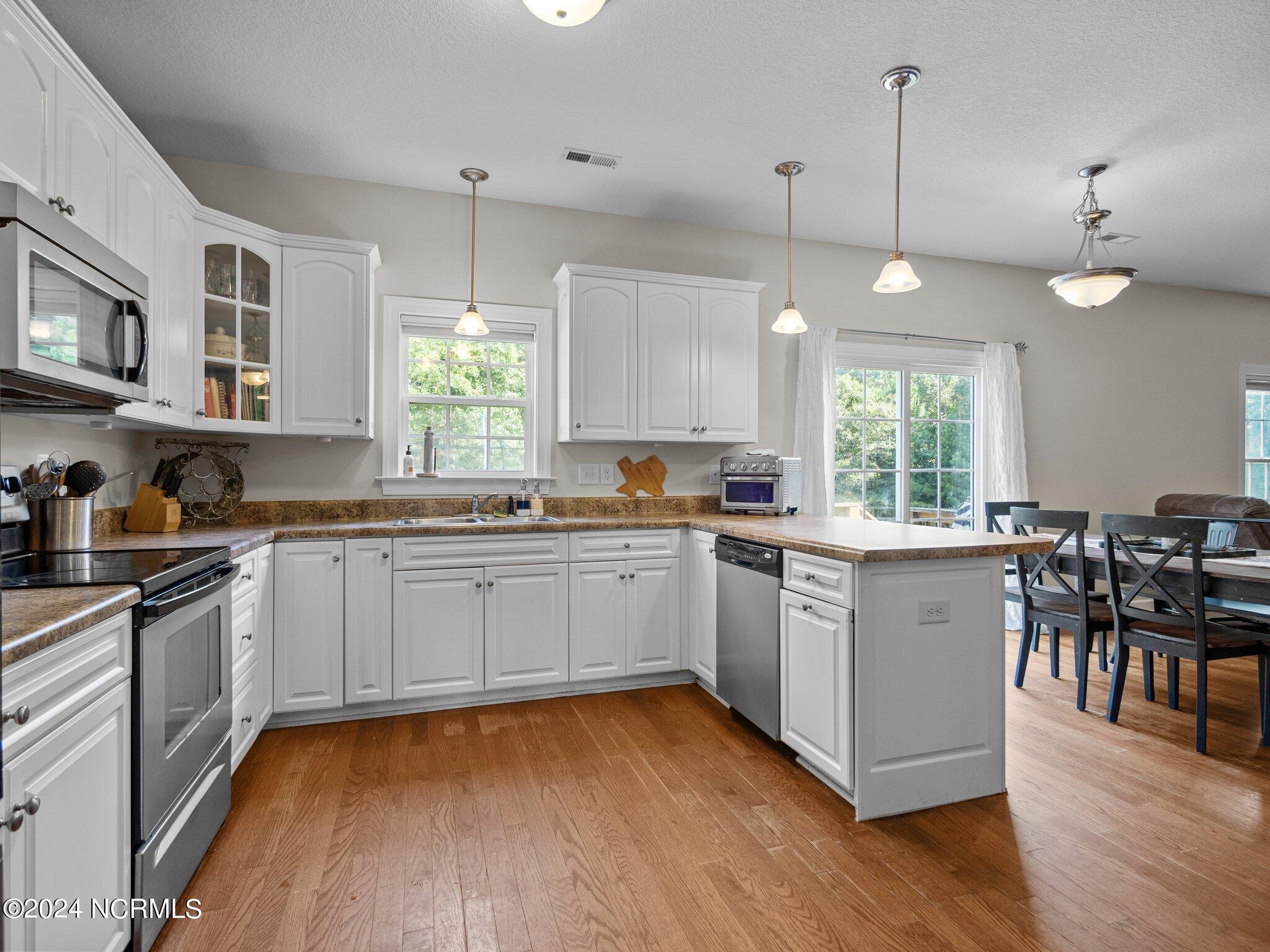 209 Bell Ridge Lane Hubert, NC 28539 - Photo 12 of 52 41-web-or-mls-P8270390