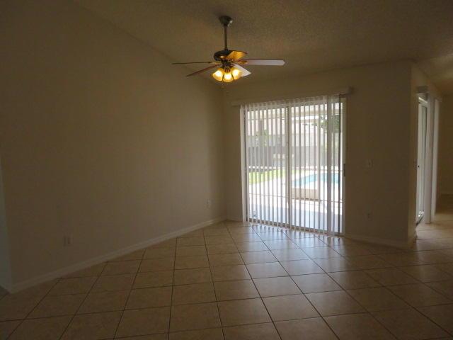 274 Southwest Ray Avenue Port St. Lucie, FL 34983 - Photo 3 of 18 IMG_8358