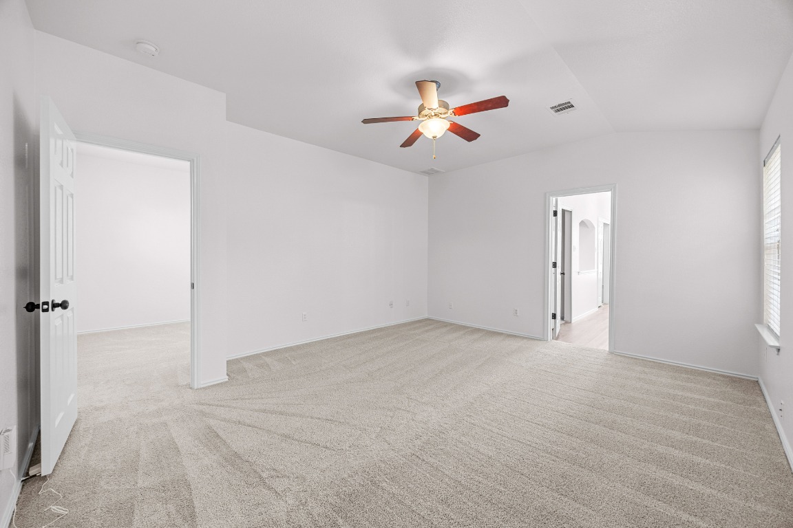 10208 Laredo Drive, Unit 105 Austin, TX 78748 - Photo 23 of 37 a view of an empty room