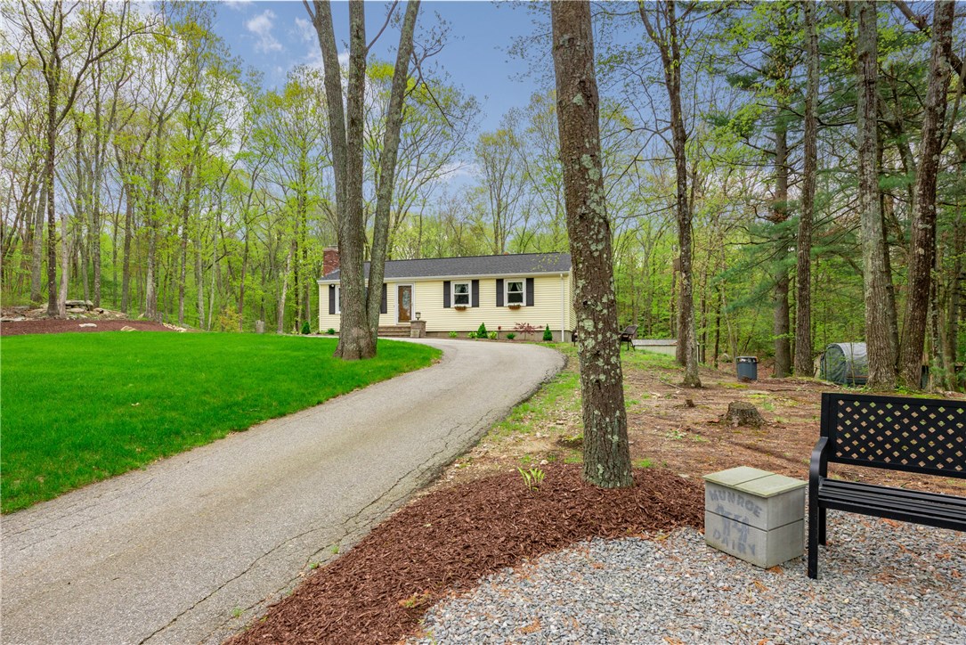 10 Log Road Harrisville, RI 02830 - Photo 2 of 27