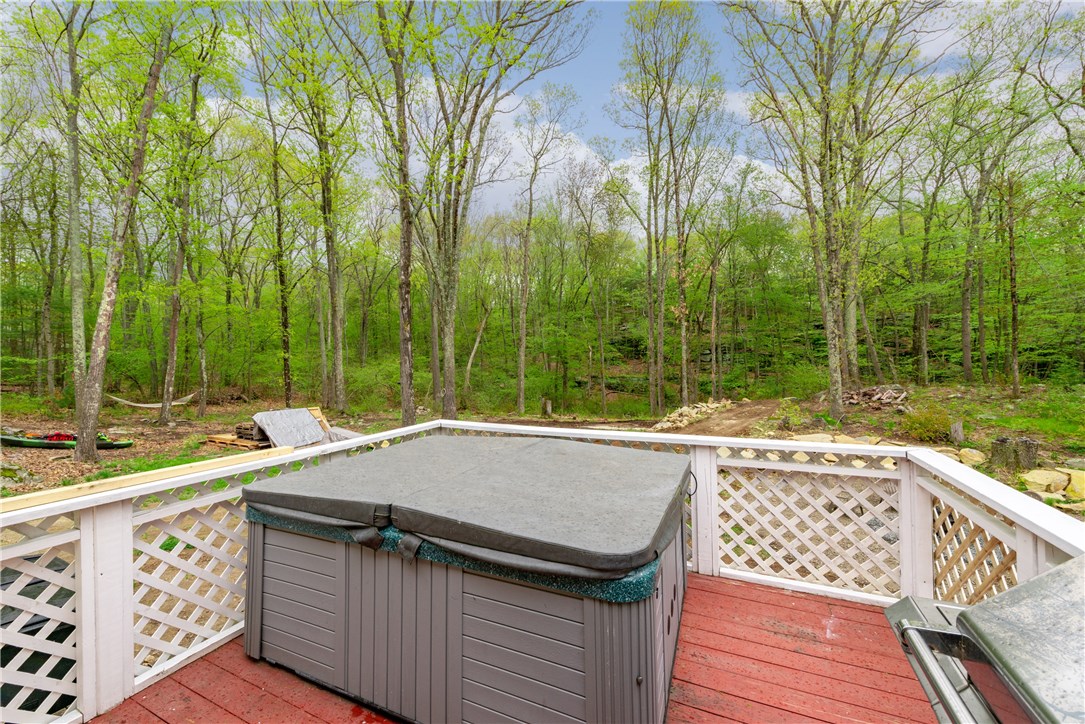 10 Log Road Harrisville, RI 02830 - Photo 7 of 27