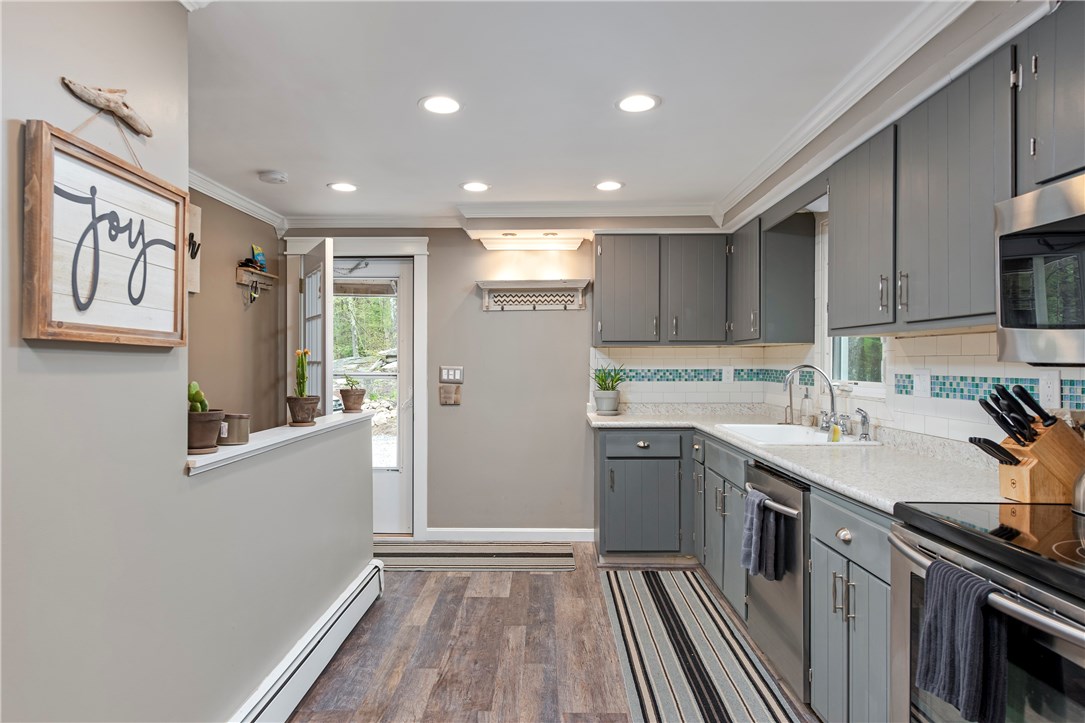 10 Log Road Harrisville, RI 02830 - Photo 8 of 27