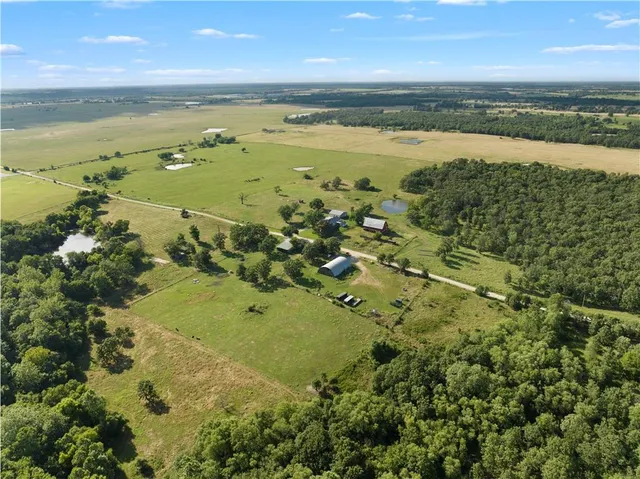 $104,500 | 1029 Northeast 100th Road, Sheldon, MO 64784