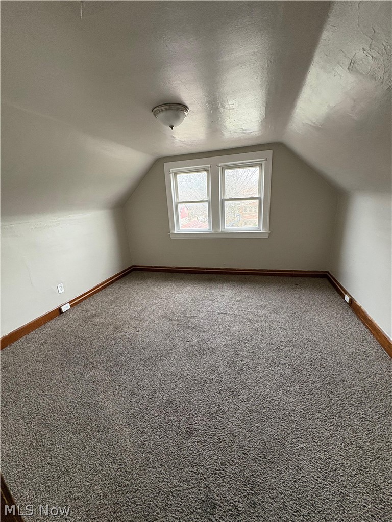 18001 Olympia Road Cleveland, OH 44112 - Photo 23 of 35
