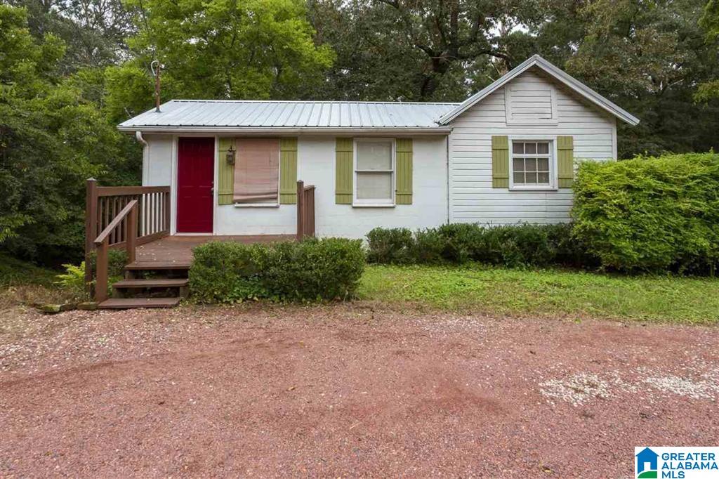 132 Forest Road Hueytown, AL 35023 - Photo 1 of 6