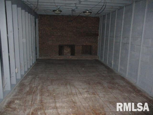 1123 Lakeview Road South Dahinda, IL 61428 - Photo 12 of 24 Gallery Image 12