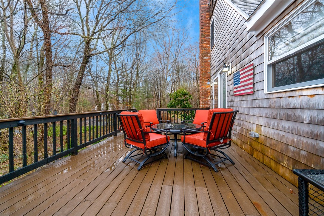 623 Rocky Hill Road Scituate, RI 02857 - Photo 12 of 43