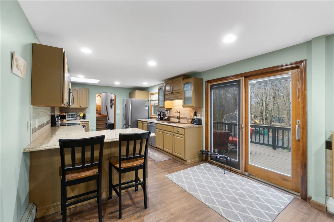 623 Rocky Hill Road Scituate, RI 02857 - Photo 18 of 43