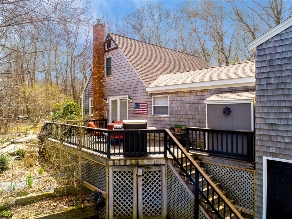 623 Rocky Hill Road Scituate, RI 02857 - Photo 3 of 43