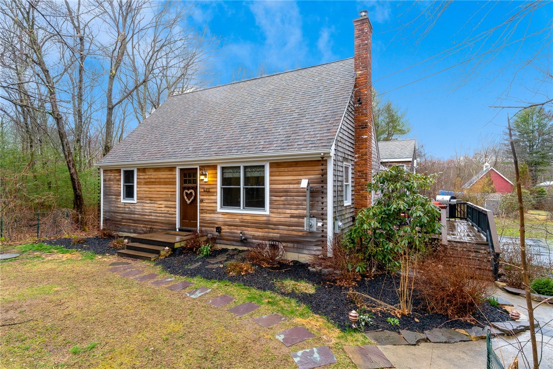 623 Rocky Hill Road Scituate, RI 02857 - Photo 4 of 43