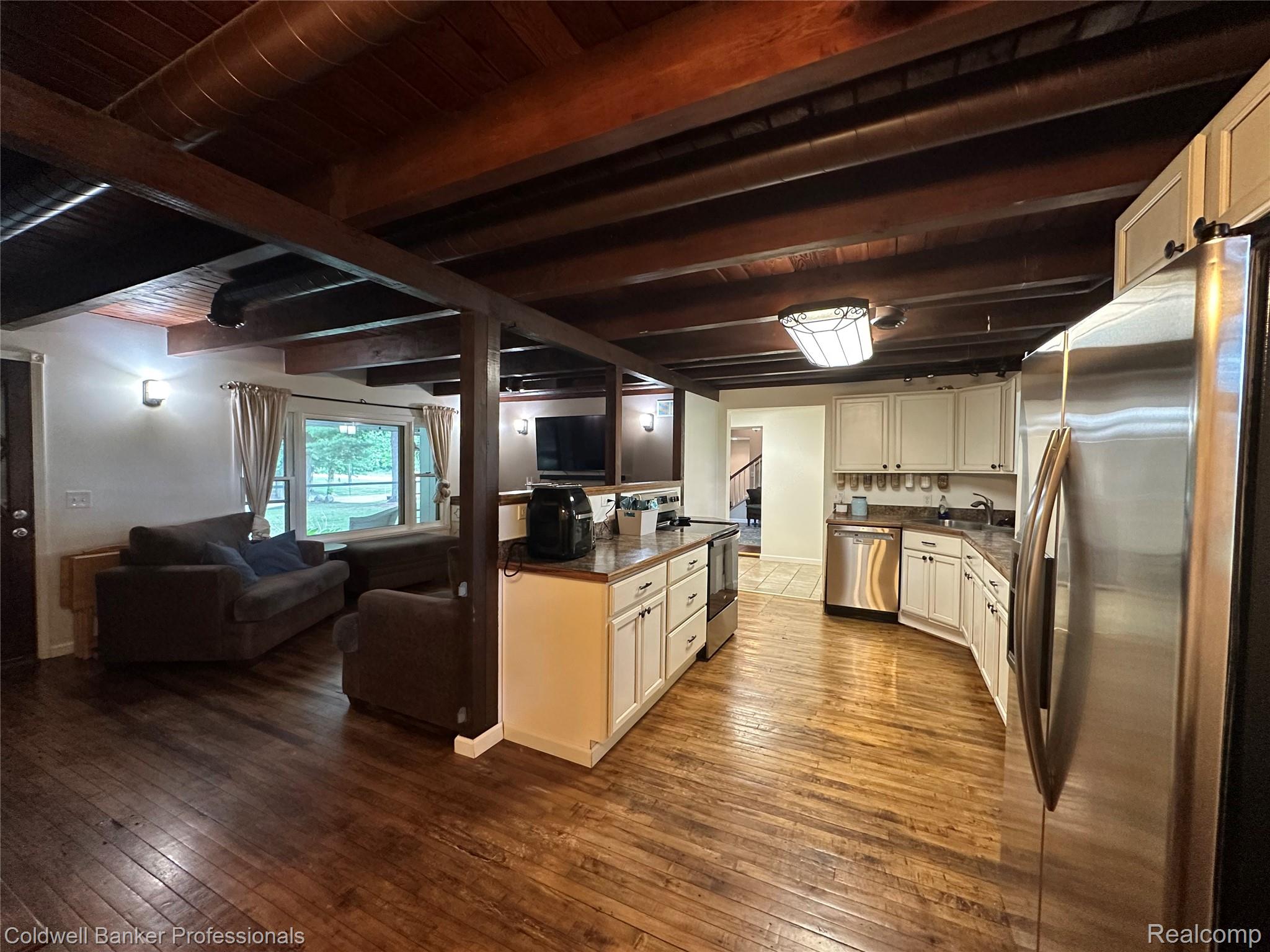 2119 Haines Road Lapeer, MI 48446 - Photo 16 of 39 IMG_8886.jpeg
