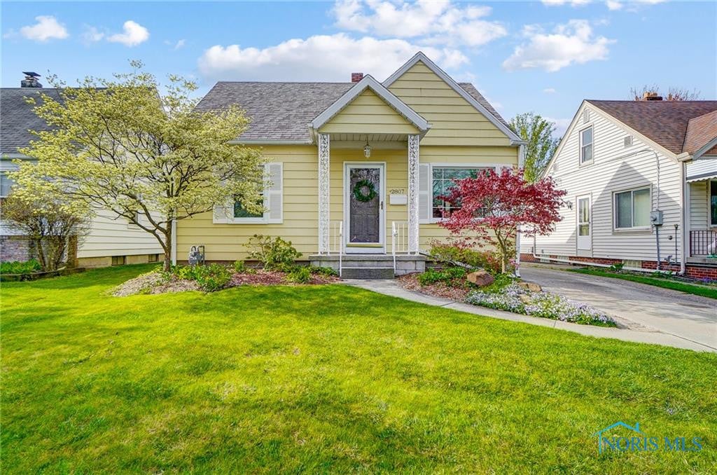 2807 Nash Road Toledo, OH 43613 - Photo 1 of 43 Gallery Image 1