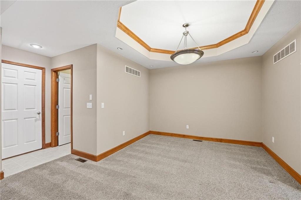 4131 Southwest Homestead Drive Lee's Summit, MO 64082 - Photo 15 of 50