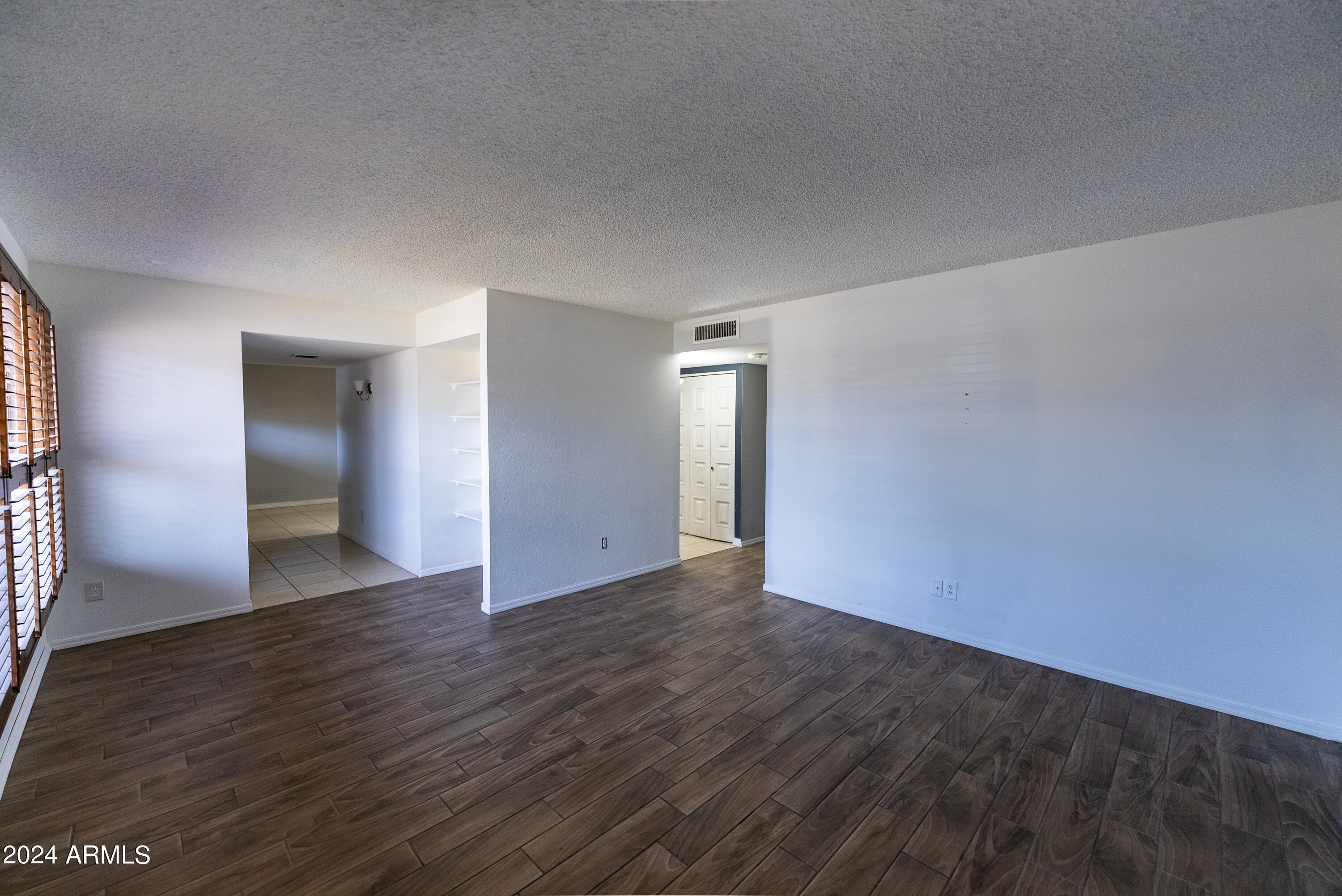 6812 South Terrace Road Tempe, AZ 85283 - Photo 5 of 40 Terrace Rd