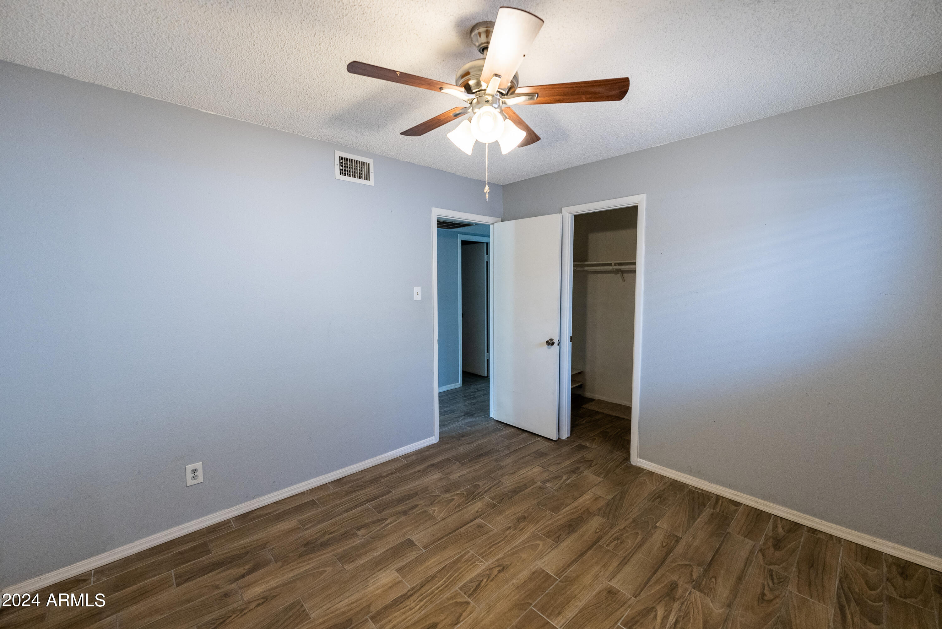 6812 South Terrace Road Tempe, AZ 85283 - Photo 9 of 40 Terrace Rd
