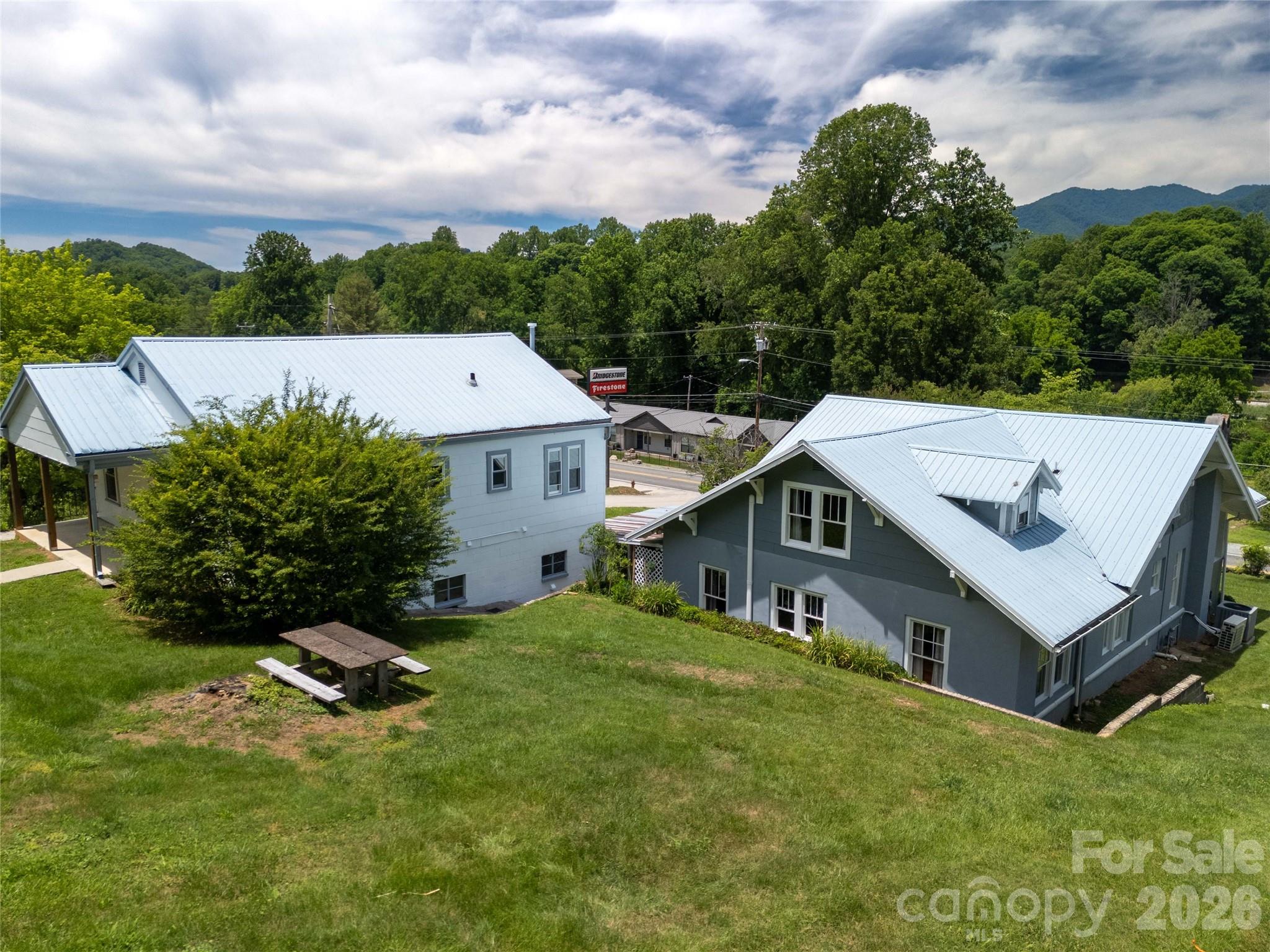 800 Main Street Bryson City, NC 28713 - Photo 6 of 42