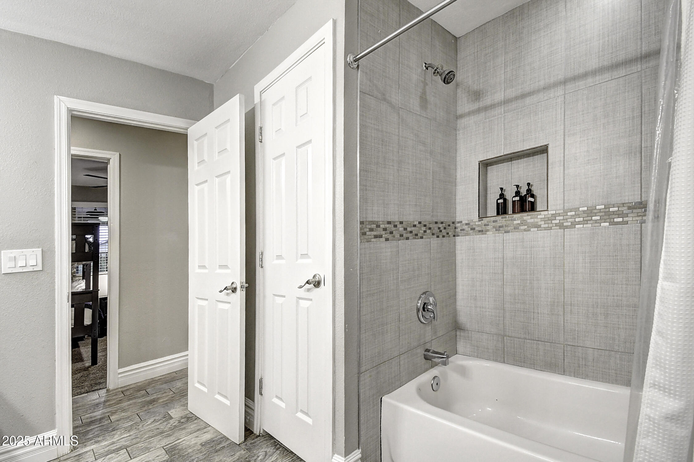 4101 East Nisbet Road Phoenix, AZ 85032 - Photo 54 of 64 4101 E Nisbet Rd (27)