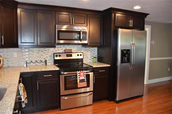 5 Warren Road Auburn, MA 01501 - Photo 9 of 29 Gallery Image 9