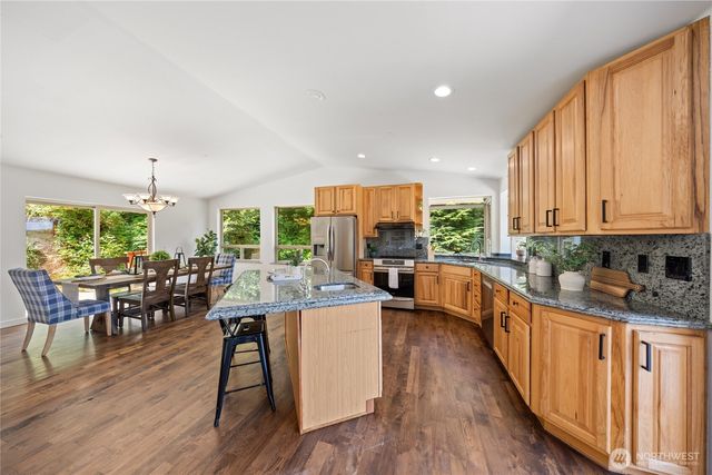 $1,065,000 | 34125 Southeast 327th Place, Ravensdale, WA 98051