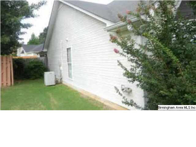 105 King Arthur Place Alabaster, AL 35007 - Photo 4 of 12