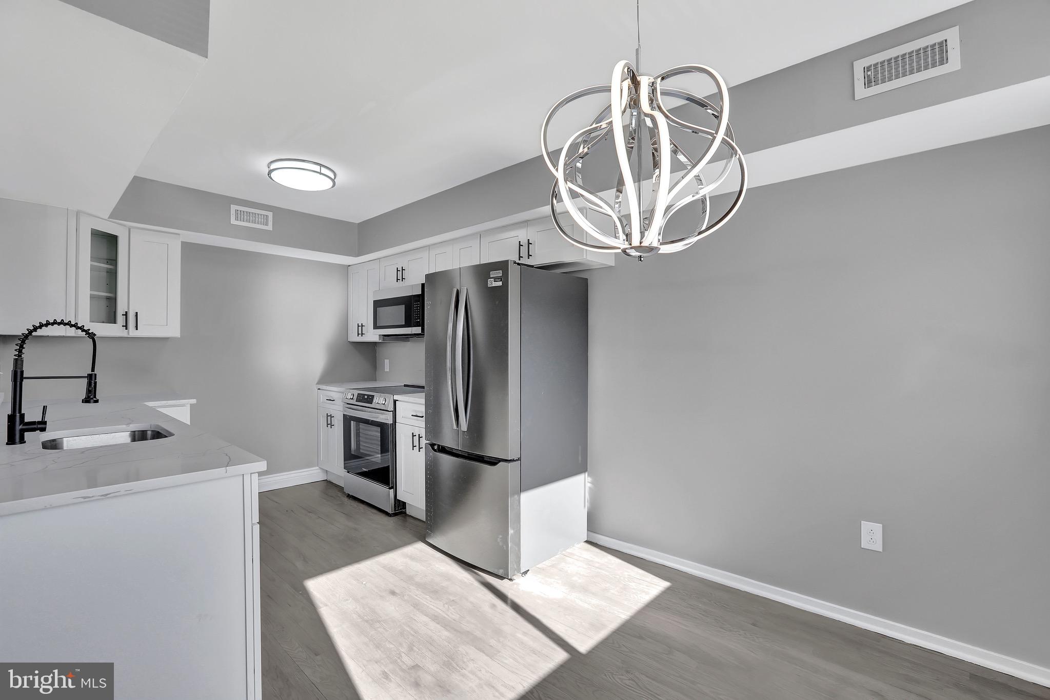 2106 Sandra Road Voorhees, NJ 08043 - Photo 6 of 18 Gallery Image 6