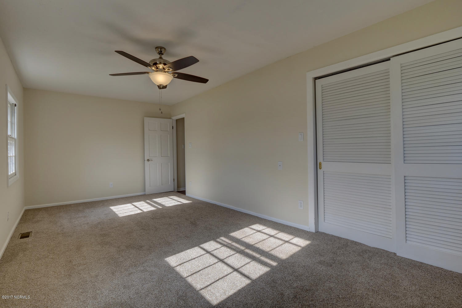 305 Brynn Marr Road Jacksonville, NC 28546 - Photo 23 of 29 Bedroom