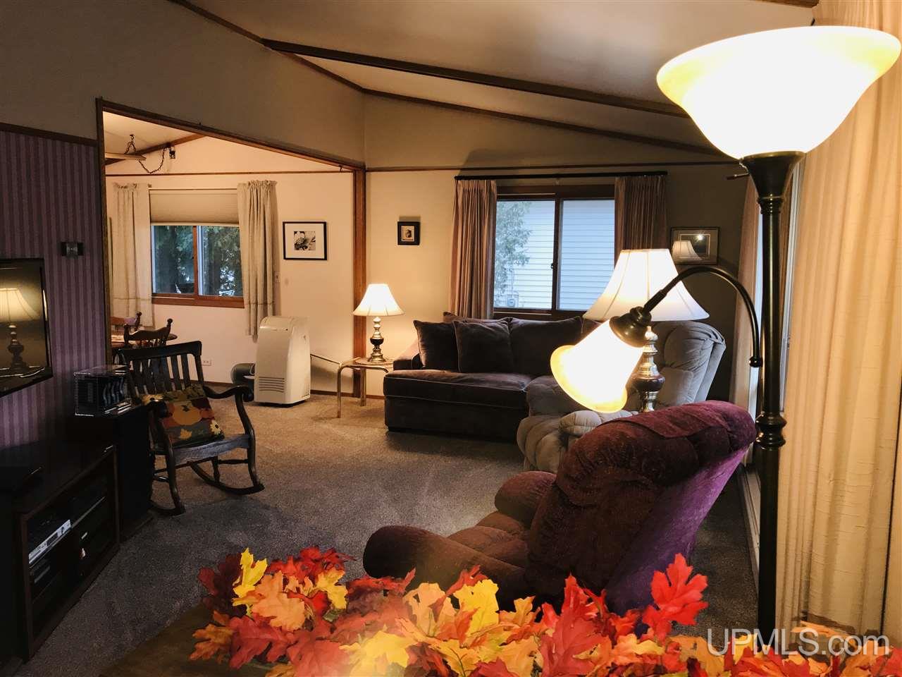 356 Cedar Street Ishpeming, MI 49849 - Photo 8 of 40