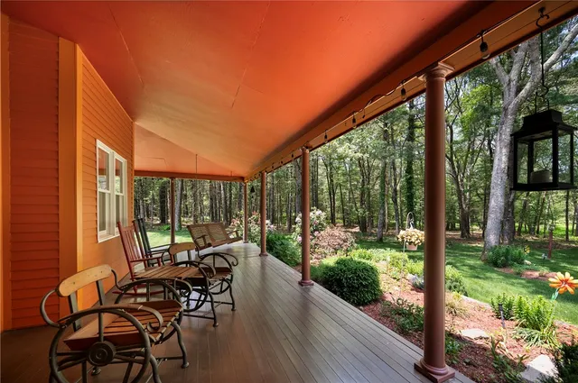 $1,250,000 | 350 Austin Farm Road, Exeter, RI 02822