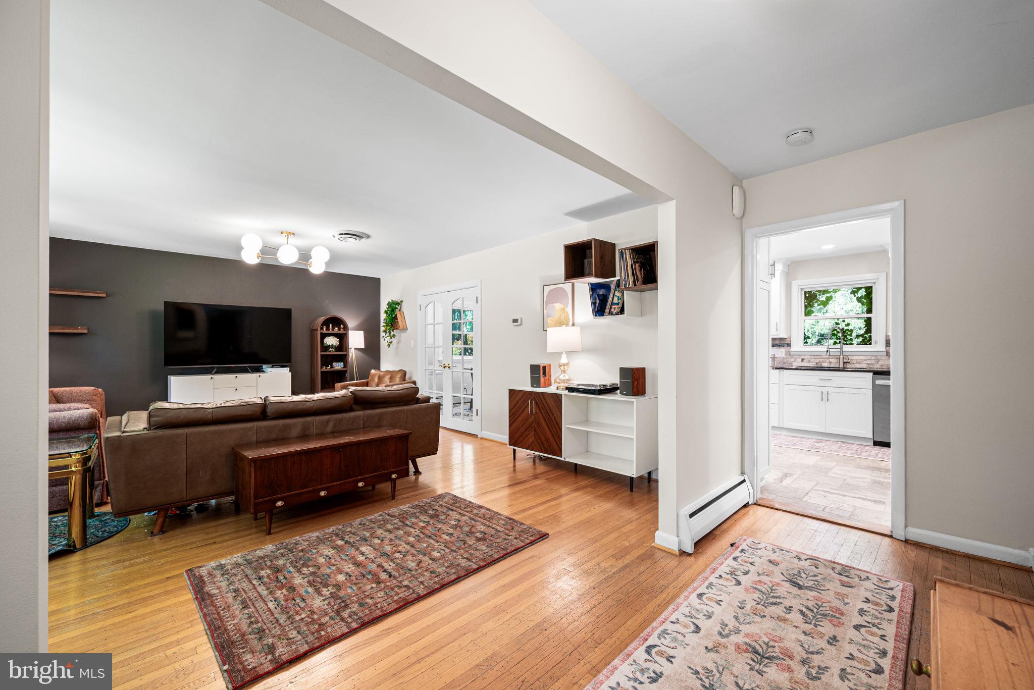 416 Yorkshire Road Bryn Mawr, PA 19010 - Photo 7 of 33 Main Room
