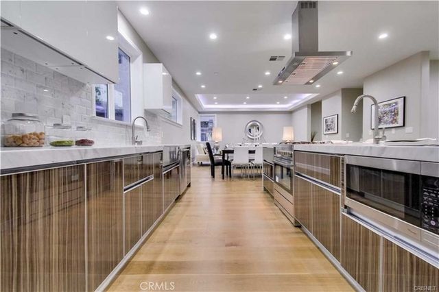 $13,500 | 11645 Woodbridge Street, Studio City, CA 91604