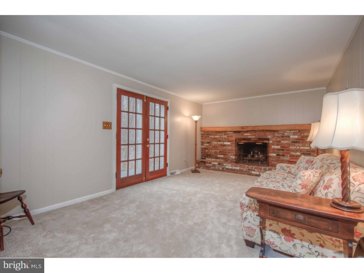 9 Crestview Circle Wayne, PA 19087 - Photo 6 of 23 Family Room