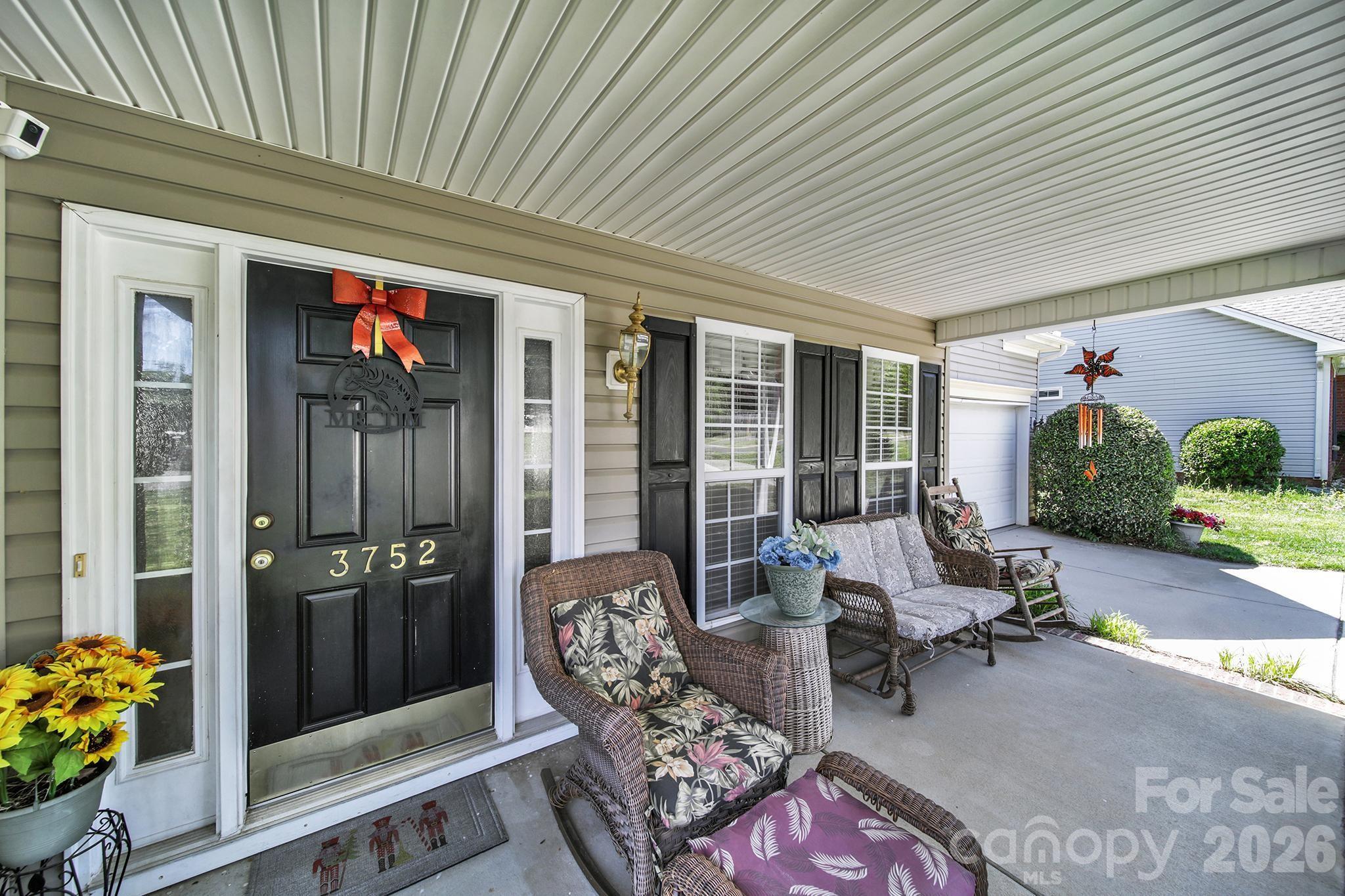 3752 Leela Palace Way Fort Mill, SC 29708 - Photo 2 of 46