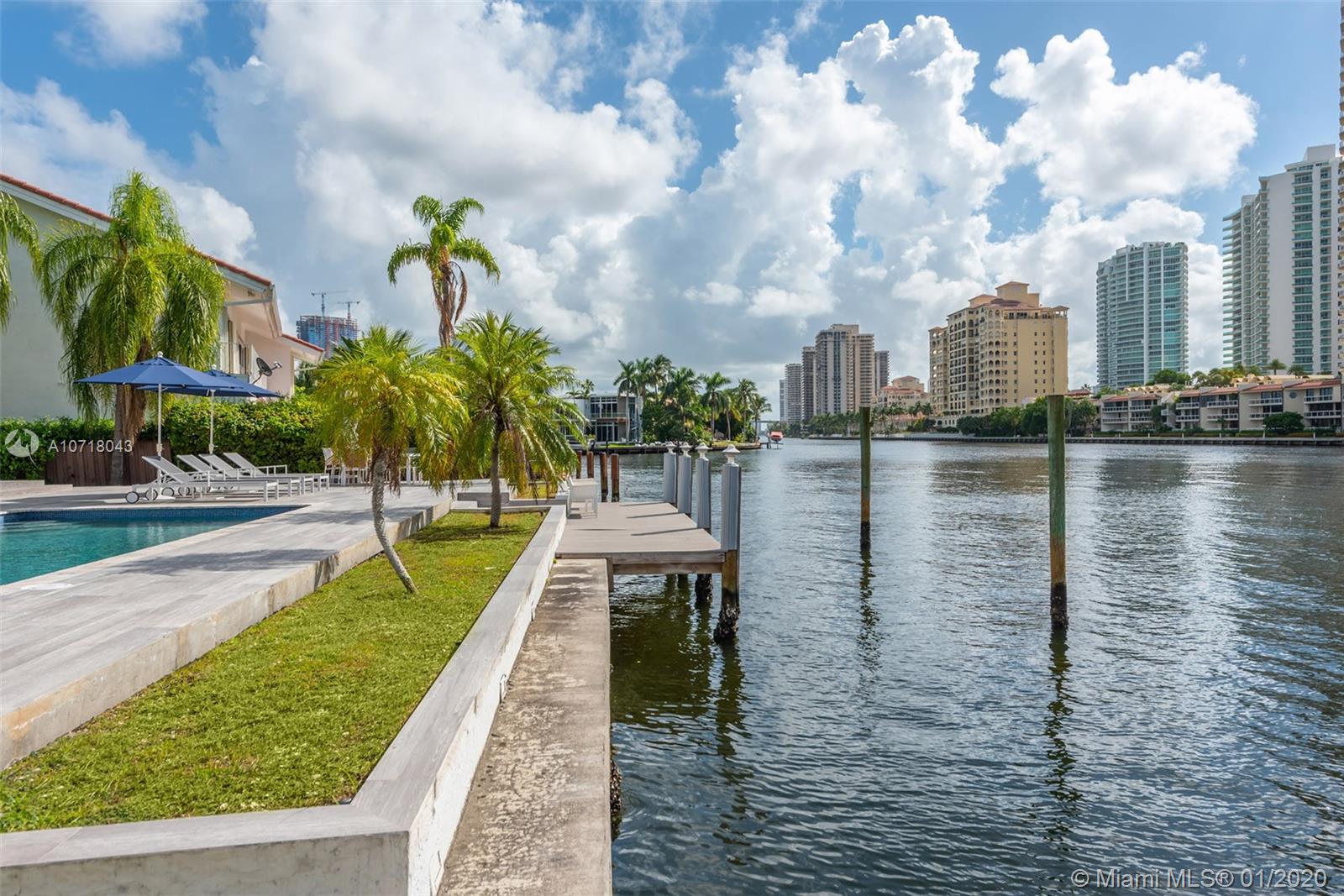 369 Centre Island Golden Beach, FL 33160 - Photo 35 of 57