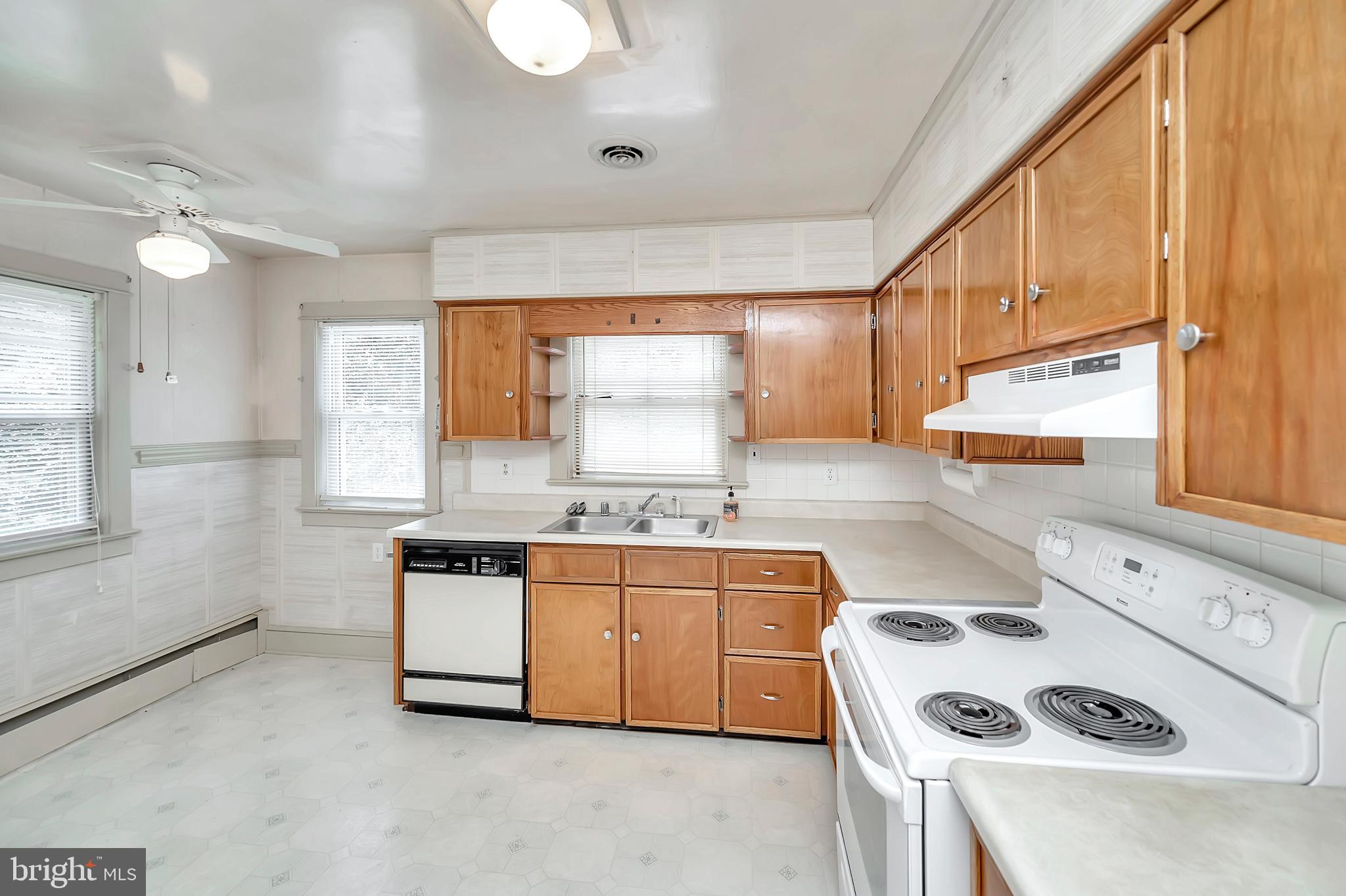 565 Truslow Road Fredericksburg, VA 22406 - Photo 26 of 40 Gallery Image 26