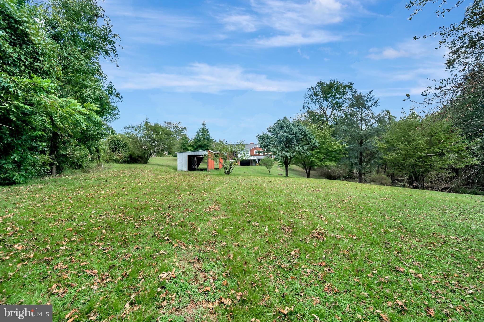 565 Truslow Road Fredericksburg, VA 22406 - Photo 10 of 40 Gallery Image 10