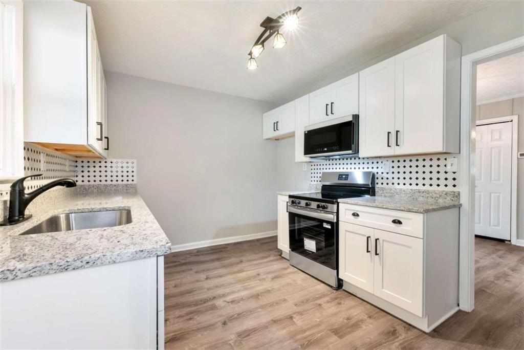 726 Peachtree Road Jefferson, GA 30549 - Photo 13 of 48