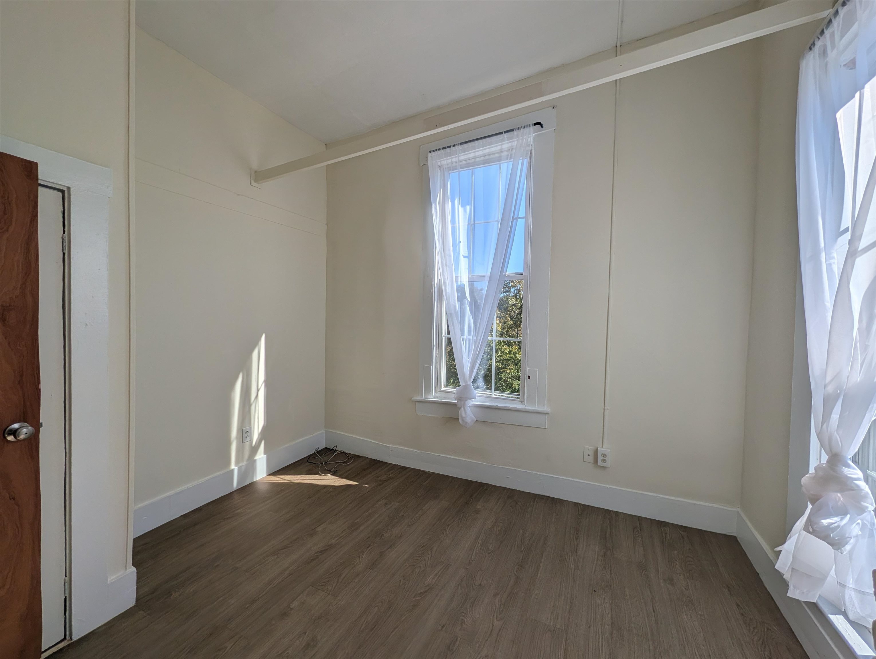 145 Main Street, Unit 7 Newmarket, NH 03857 - Photo 11 of 17